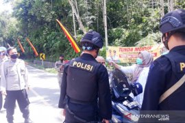 Tak ingin kecolongan, operasi penyekatan di Pasaman diperpanjang