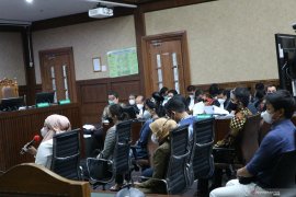 Tiga sespri Edhy Prabowo mengaku dapat Rp5 juta dari ketua tim uji tuntas