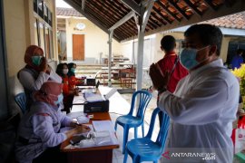 Pemkab Garut lanjutkan vaksinasi COVID-19 untuk lansia