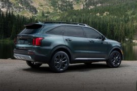 Kia tarik 440.000 sedan Optima dan SUV Sorento yang riskan terbakar