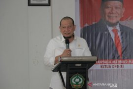 Ketua DPD RI apresiasi perajin anyaman Kalsel tetap produktif