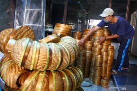 Kerajinan Anyaman Bambu Malang