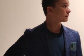 Nicholas Saputra jadi brand duta handphone