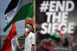 Aksi bela Palestina di Makassar Page 1 Small