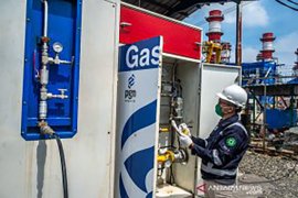 Pemakaian gas bumi bagi rumah tangga lebih murah dibanding LPG