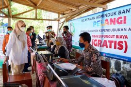 Program Camping Embun cara Banyuwangi berikan layanan masyarakat kawasan perkebunan