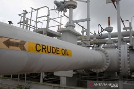 Harga minyak melonjak dipicu kekhawatiran cuaca di Teluk Meksiko