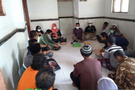 LPPM Universitas Brawijaya latih warga terpencil di Situbondo buat biogas