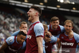 West Ham cetak tiket Liga Europa setelah bungkam Southampton