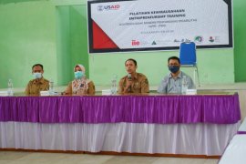 Puluhan penyandang disabilitas di Kediri ikut pelatihan kewirausahaan