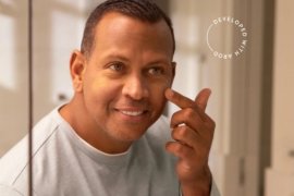 Alex Rodriguez rilis makeup khusus pria