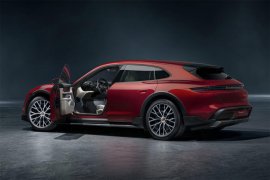 Tunda dulu beli Porsche Taycan listrik, ada keluhan hilang tenaga