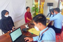 Dinamika pelayanan keimigrasian di masa pandemi Covid-19