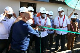 Ketua DPD "groundbreaking" pembangunan Laboratorium UBT Kaltara