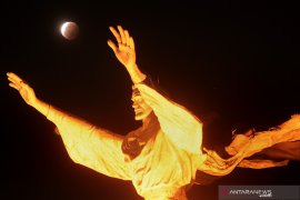 8 November 2022, Kemenag ajak umat shalat khusuf saat gerhana bulan total