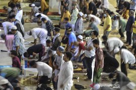 Shalat Gerhana Bulan di Tasikmalaya