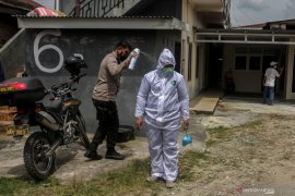 Waspada, 37 kelurahan di Pekanbaru masih zona merah COVID-19