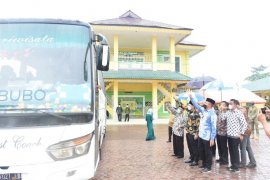 Wabup Sergai lepas kontingen STQH XVII