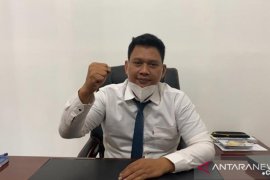 Kejari Pasbar tunggu hasil perhitungan kerugian negara dari tiga kasus dugaan korupsi