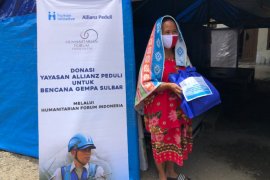 Human Initiative-Allianz salurkan bantuan di Majene-Mamuju