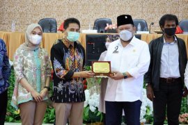 La Nyalla catat 14 ribu desa di Indonesia masih tertinggal