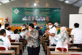 Pemprov Jatim intensif percepat pemulihan ekonomi di masa pandemi COVID-19