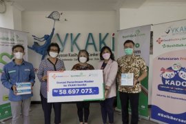 Good Doctor donasikan 43.000 masker untuk YKAKI