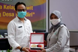 Disbun Kalbar apresiasi perusahaan perkebunan ketat prokes di lingkungan kerja