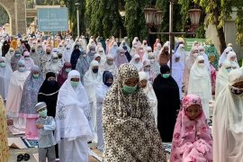 Terapkan prokes ketat, Shalat Id di Masjid Agung Sunda Kelapa khidmat