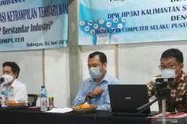 32 peserta ikuti pengimbasan PPKSDM LKP berstandar industri STKOM SC