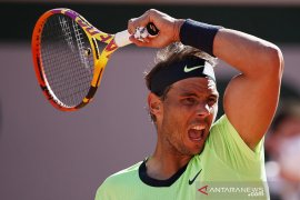 Rafael Nadal hentikan  Jannik Sinner menuju delapan besar