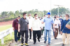 Bamsoet tinjau lahan sirkuit balap di Batam