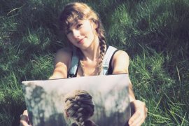 Taylor Swift rilis versi alternatif "The Lakes"
