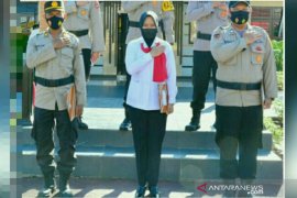 Tiga Personil Polres HSU dapat penghargaan