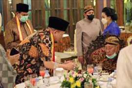 Bertemu PB XIII, LaNyalla inginkan DPD dan keraton Nusantara bangun keutuhan NKRI