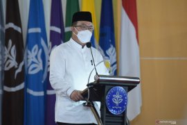 IPB hadirkan Quraish Shihab pada halal bihalal daring