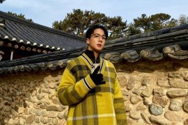 Red Velvet disinggung dalam lagunya, Ravi minta maaf