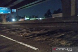 Jasa Marga lanjutkan pemeliharaan jalan  Tol Jakarta-Cikampek
