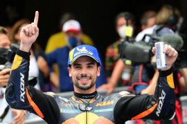 Oliveira juara GP Catalunya bawa kemenangan perdana KTM
