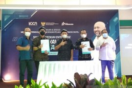 Menkop apresiasi STMIK Primakara Bali ciptakan aplikasi digital UMKM