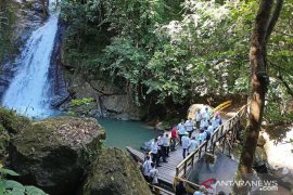 Bupati HSS buka wisata Loksado