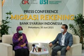 194,3 ribu nasabah BNI Syariah dan BRI Syariah Riau akan diintegrasikan ke BSI
