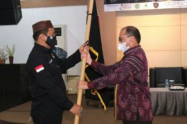 Gubernur Babel beri bantuan pisau sembelih kepada "pejuang halal"