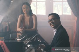 Amanda Fedora kolaborasi bareng Andi Rianto di "Pursuit"