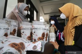 Rendang Berbahan Baku Jamur Tiram