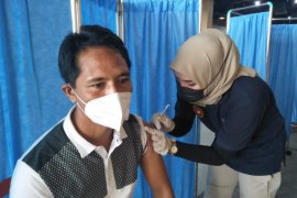 Perpanjangan diskon PPnBM kendaraan hingga vaksinasi pelaut