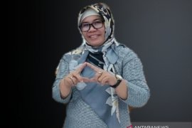 Edukasi bahaya rokok bisa lewat larangan iklan di media