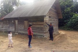 Ketua DPRD Bangka minta perbaikan rumah tidak layak huni