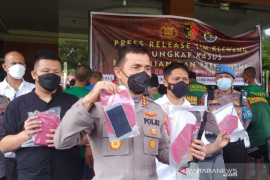 Dalam rentang waktu 7 hingga 13 Juni 2021, polisi bekuk 16 pelaku pencurian di Padang