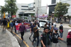 PMII Jember demo tolak industri tambak dan tambang di pesisir selatan